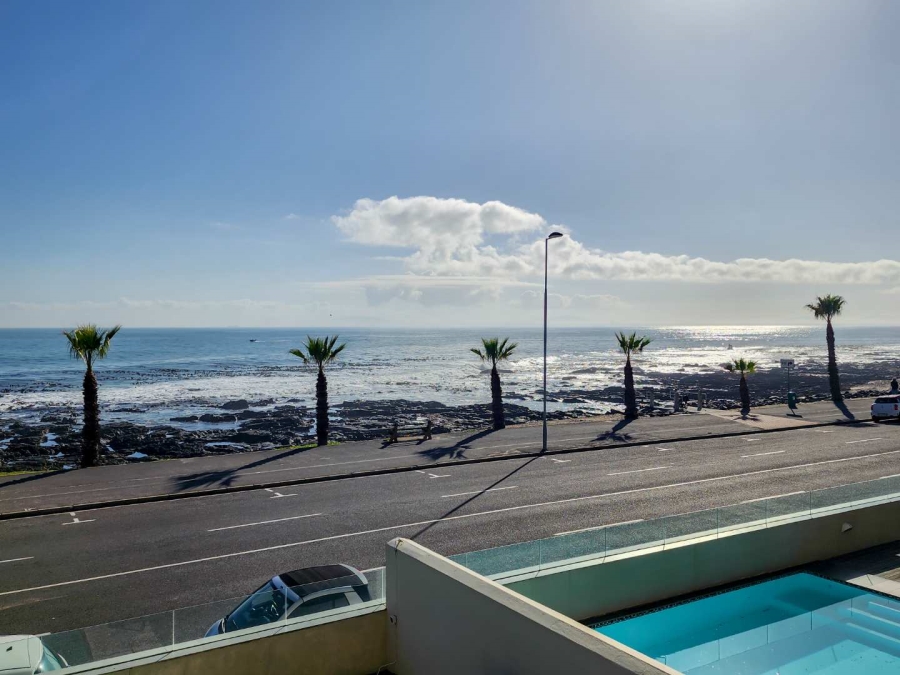 3 Bedroom Property for Sale in Mouille Point Western Cape